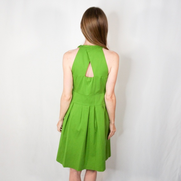 AKRIS PUNTO Green Pleated Sleeveless Dress - Picture 3 of 7